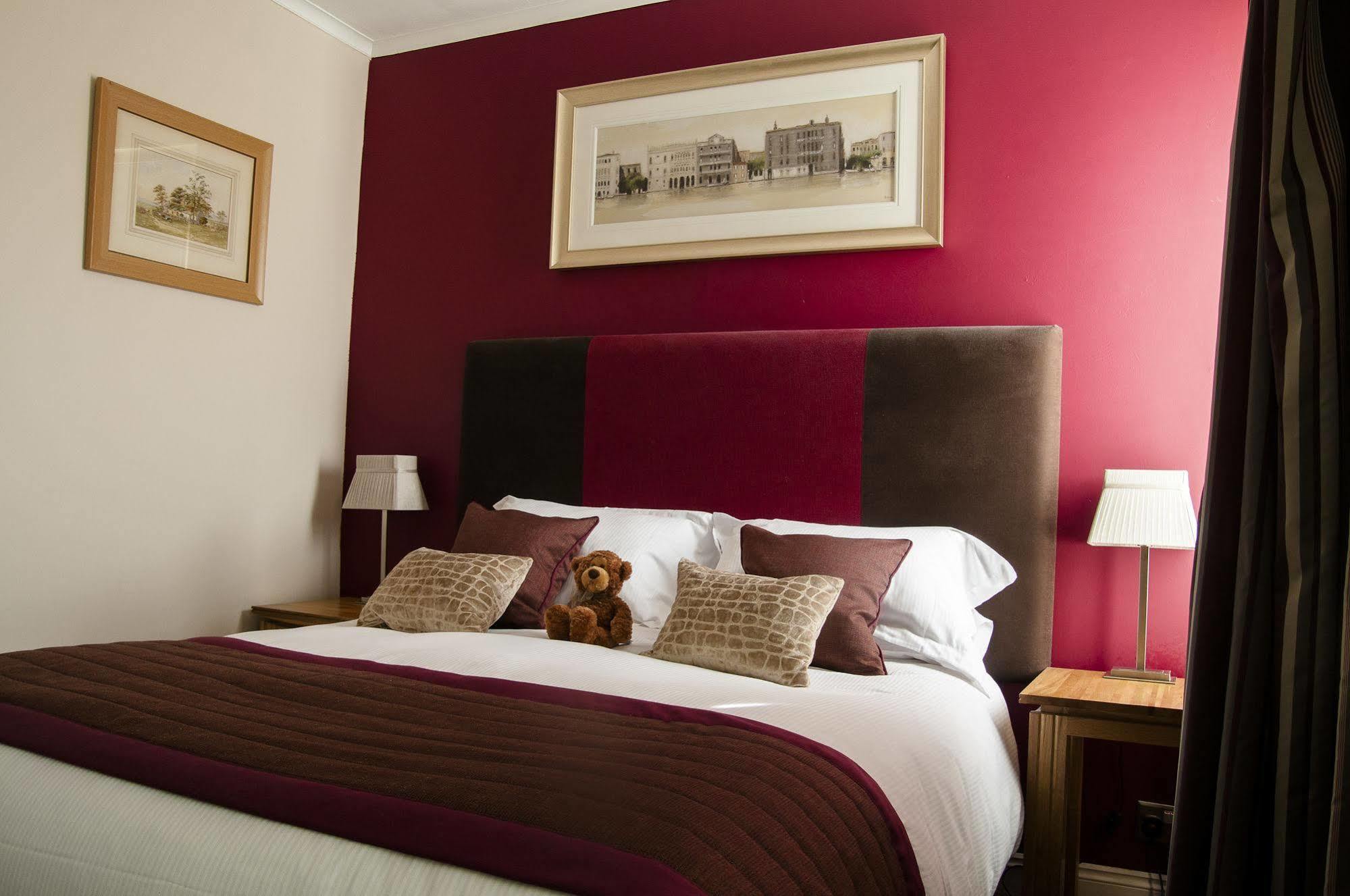 Clarence Court Hotel Cheltenham Exteriér fotografie