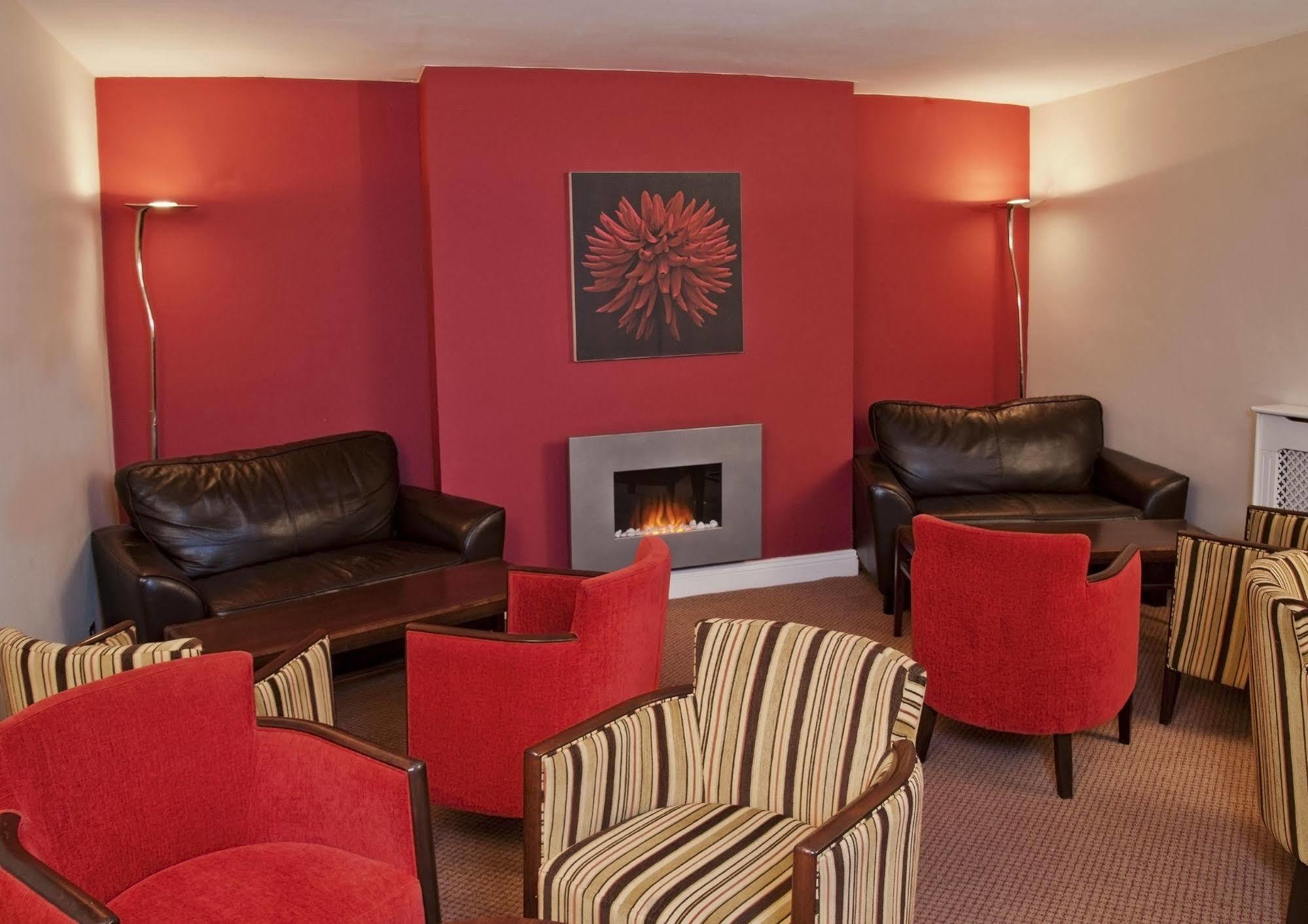 Clarence Court Hotel Cheltenham Exteriér fotografie